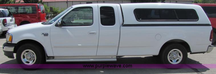 image for item 7172 1999 Ford F150 extended cab pickup truck