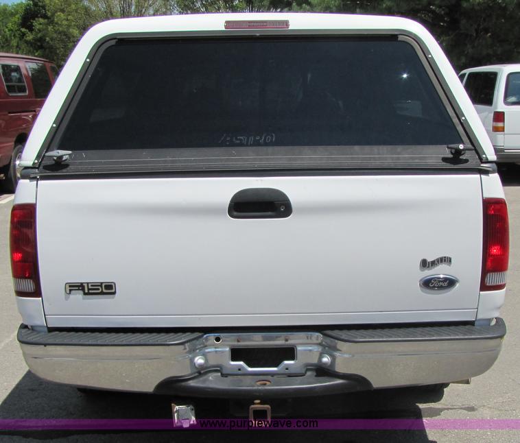 image for item 7172 1999 Ford F150 extended cab pickup truck