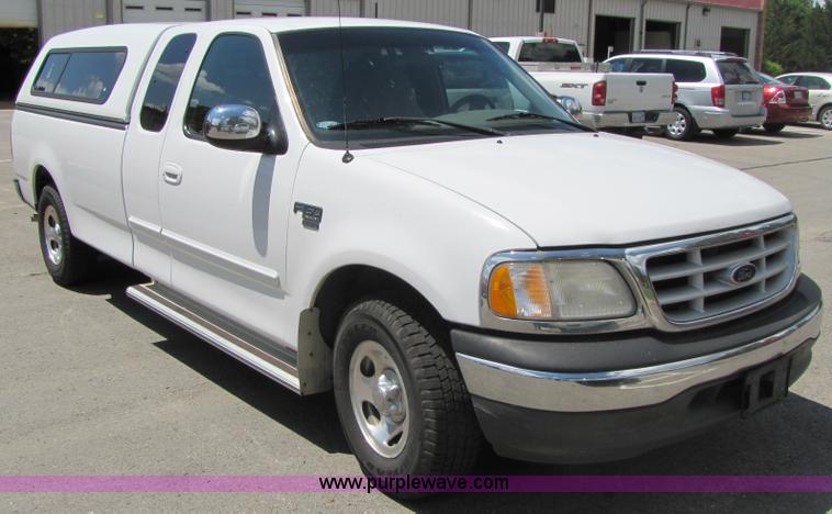 image for item 7172 1999 Ford F150 extended cab pickup truck