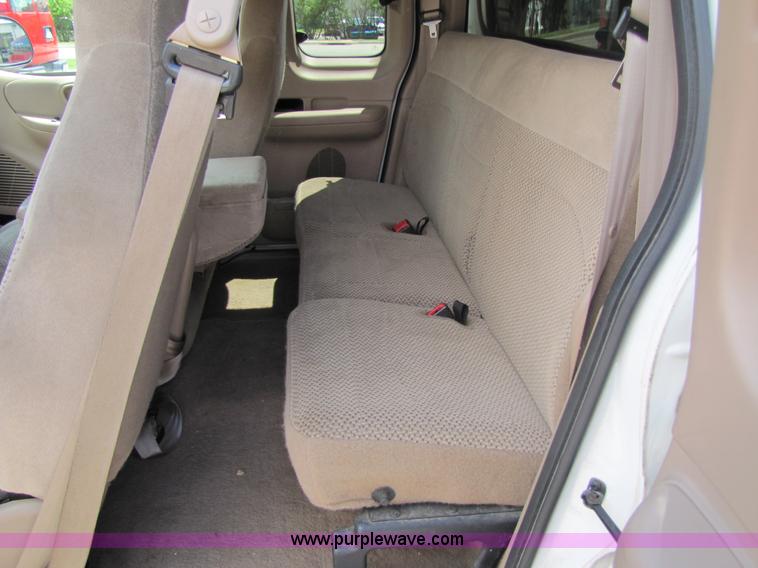 image for item 7172 1999 Ford F150 extended cab pickup truck