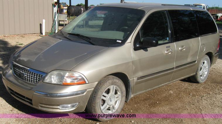 image for item 7228 2001 Ford Winstar SE mini van