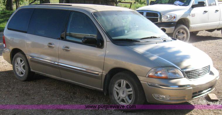 image for item 7228 2001 Ford Winstar SE mini van