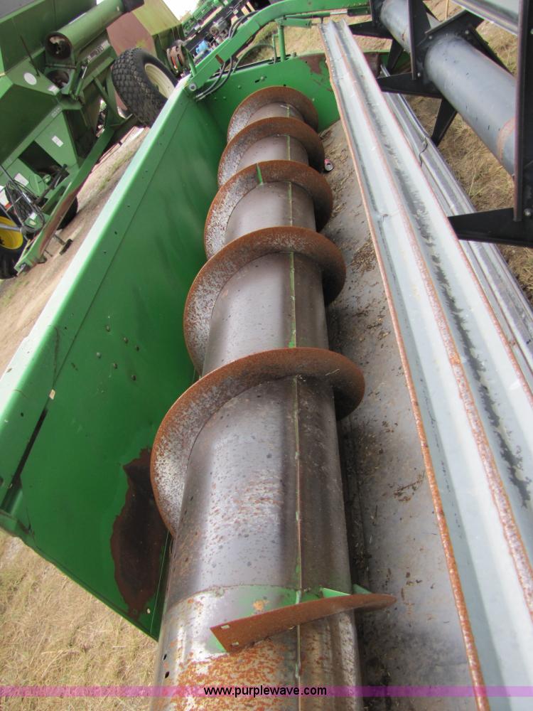 image for item 1003 1993 John Deere 930 30' platform