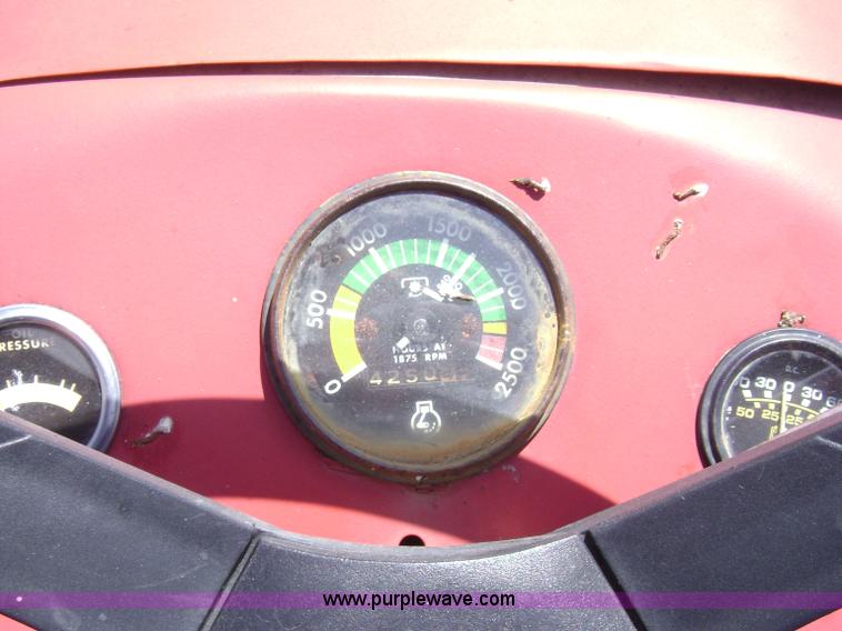 image for item 1604 1962 Massey-Ferguson hi-crop tractor