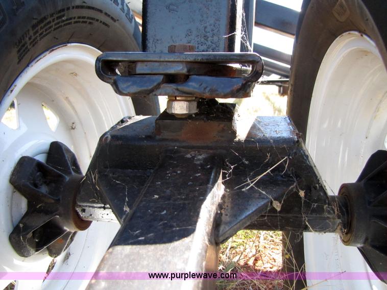 image for item 3066 2010 Wemhoff H-36 36' header trailer