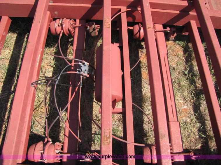 image for item 3067 2001 Homebuilt combine trailer