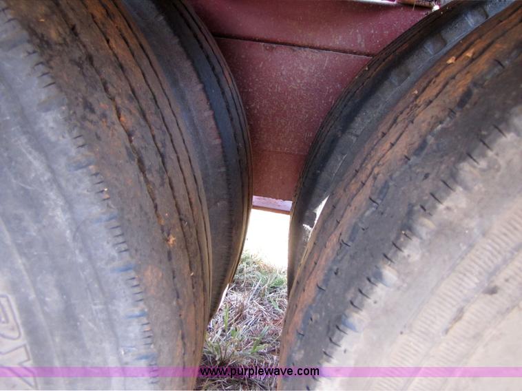 image for item 3067 2001 Homebuilt combine trailer