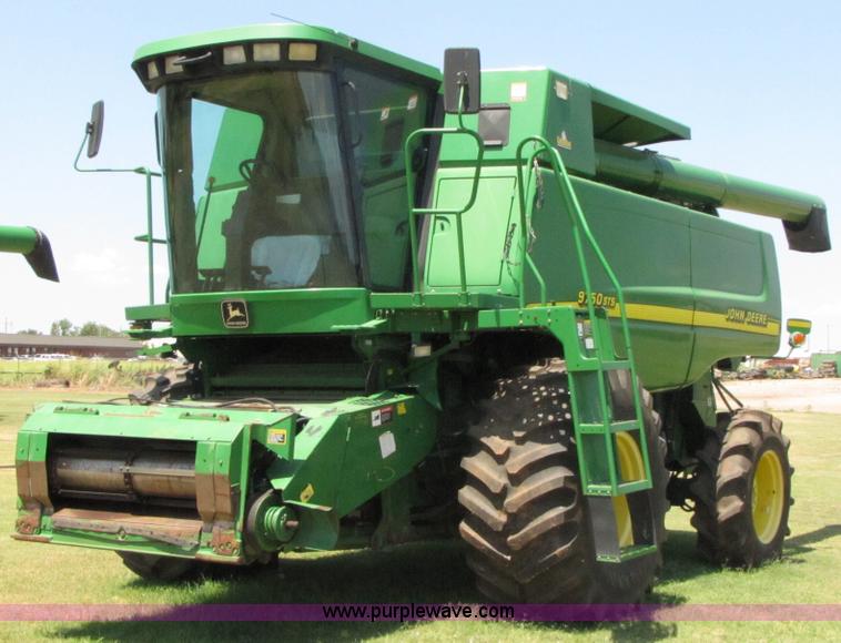 image for item 3071 2000 John Deere 9750STS RWA combine