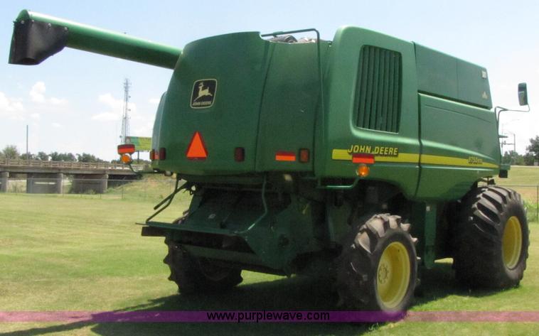 image for item 3071 2000 John Deere 9750STS RWA combine
