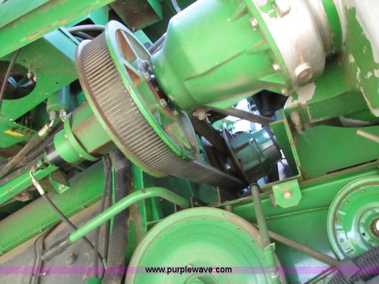 image for item 3071 2000 John Deere 9750STS RWA combine