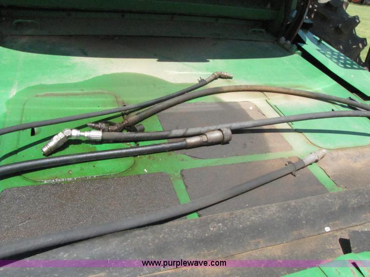 image for item 3071 2000 John Deere 9750STS RWA combine