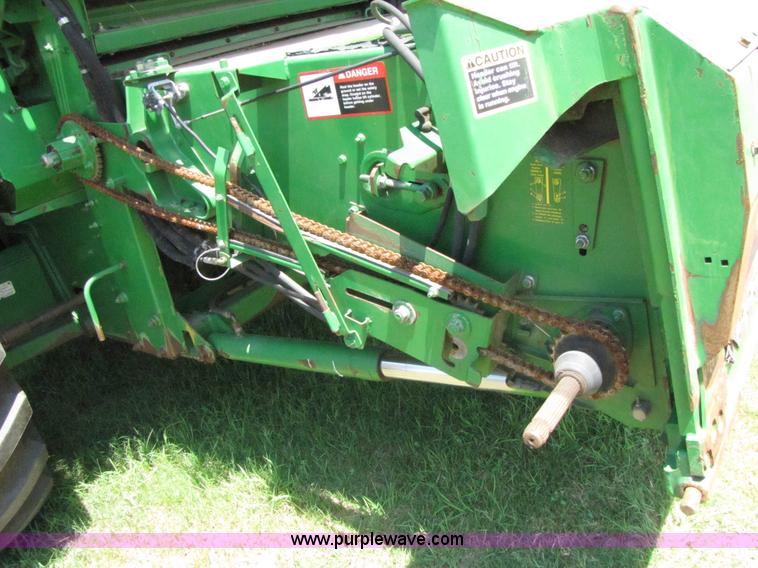 image for item 3071 2000 John Deere 9750STS RWA combine