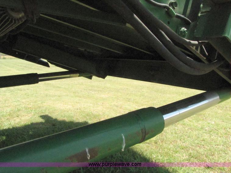 image for item 3071 2000 John Deere 9750STS RWA combine