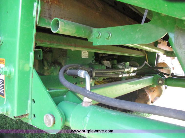 image for item 3072 2008 John Deere 9770STS combine