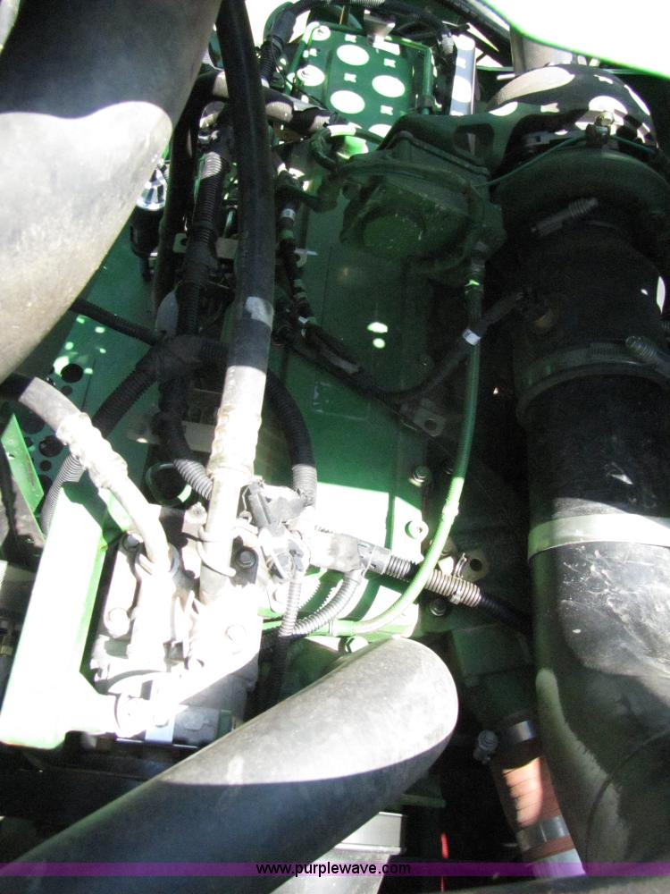 image for item 3072 2008 John Deere 9770STS combine