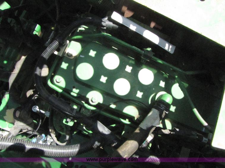 image for item 3072 2008 John Deere 9770STS combine