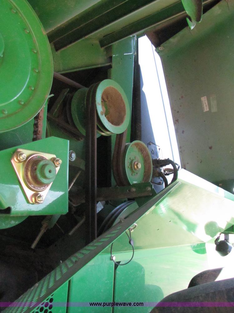 image for item 3072 2008 John Deere 9770STS combine