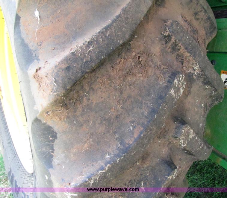 image for item 3072 2008 John Deere 9770STS combine