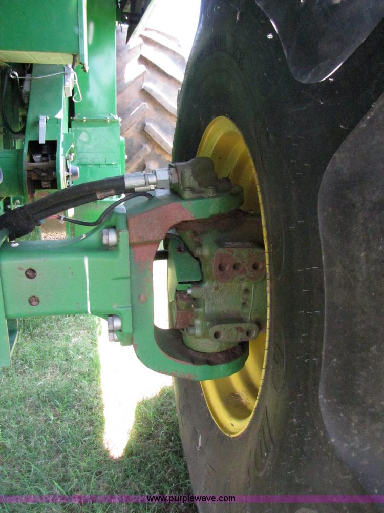 image for item 3072 2008 John Deere 9770STS combine