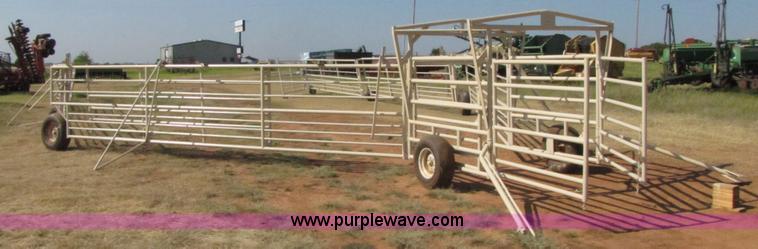 image for item 3073 Wilson portable corral system