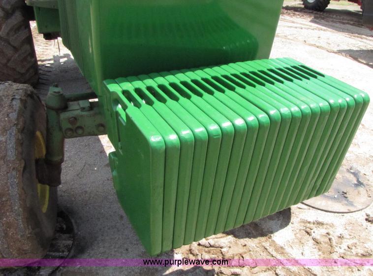 image for item 3075 1980 John Deere 4840 tractor