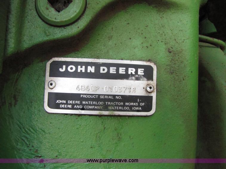 image for item 3075 1980 John Deere 4840 tractor