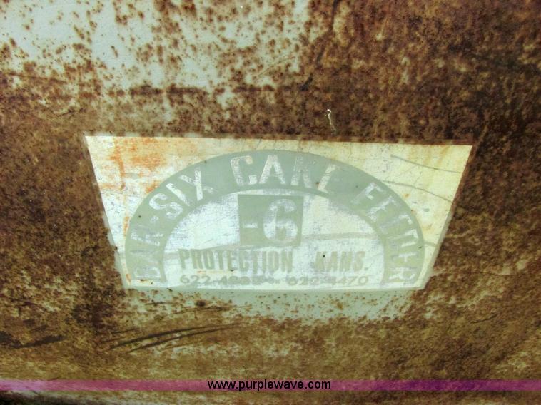 image for item 3079 Bar-Six cake feeder