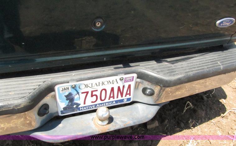 image for item 3080 1994 Ford Explorer