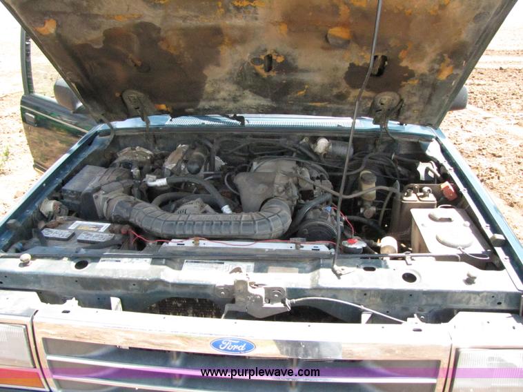 image for item 3080 1994 Ford Explorer