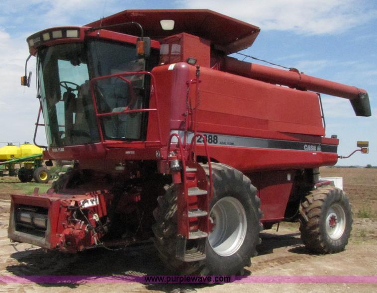 image for item 3083 2002 Case IH 2388 RWA combine