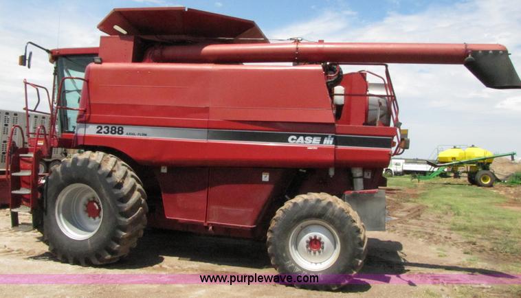 image for item 3083 2002 Case IH 2388 RWA combine