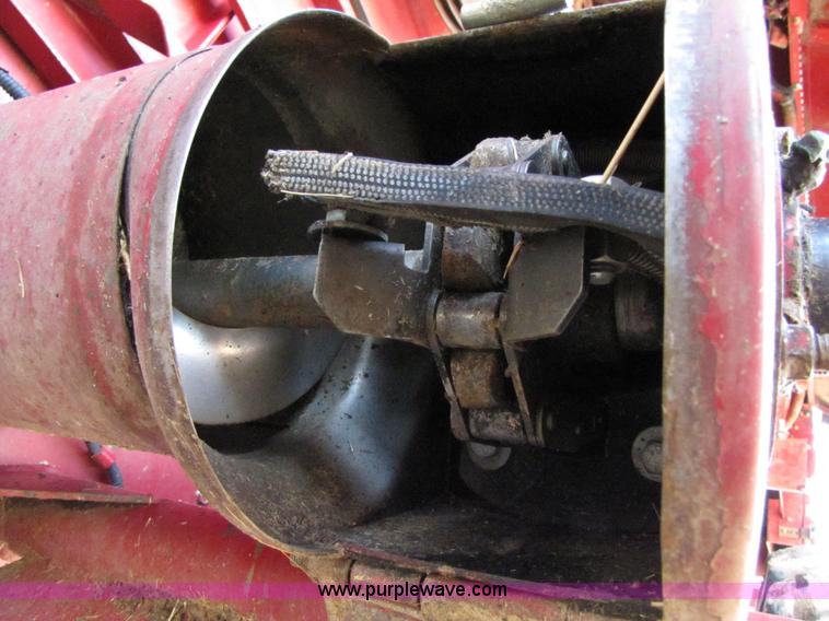 image for item 3083 2002 Case IH 2388 RWA combine