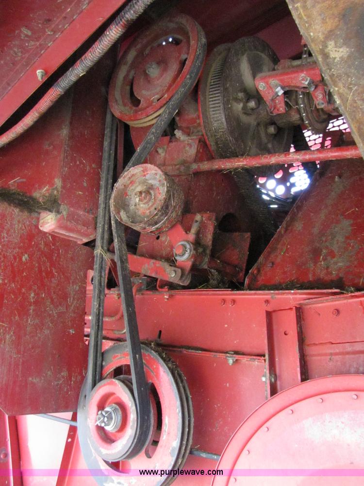 image for item 3083 2002 Case IH 2388 RWA combine