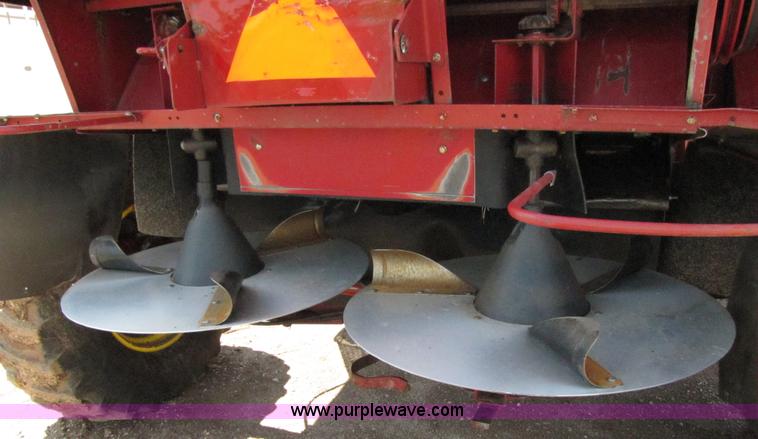 image for item 3083 2002 Case IH 2388 RWA combine