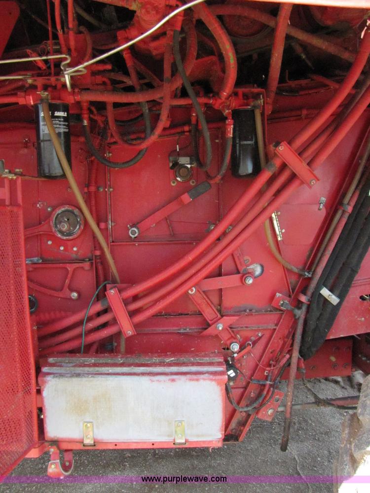 image for item 3083 2002 Case IH 2388 RWA combine
