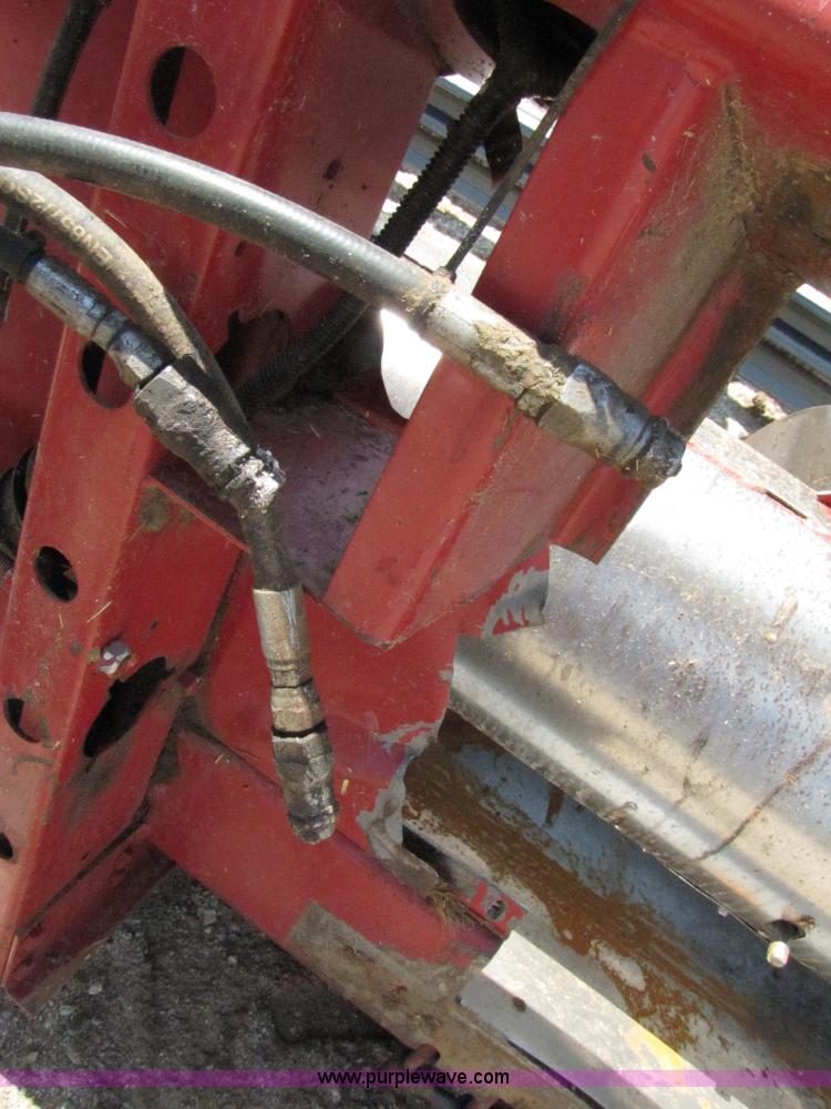 image for item 3084 2004 Case IH 1010 30' rigid platform