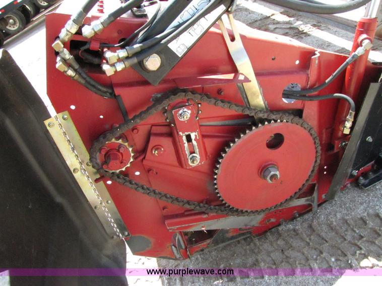 image for item 3084 2004 Case IH 1010 30' rigid platform