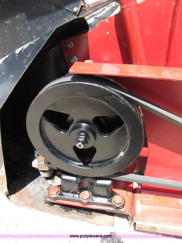 image for item 3084 2004 Case IH 1010 30' rigid platform