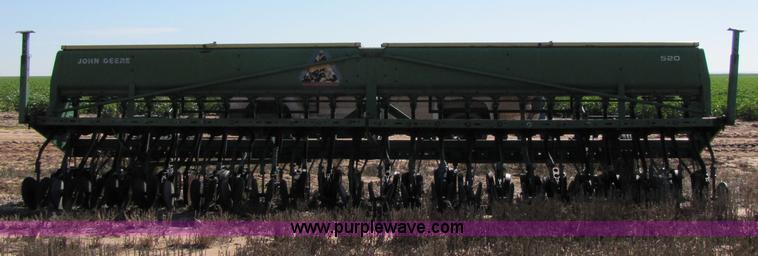 image for item 3423 John Deere 520 grain drill