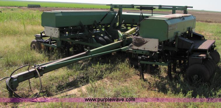 image for item 3424 Great Plains folding hoe drill