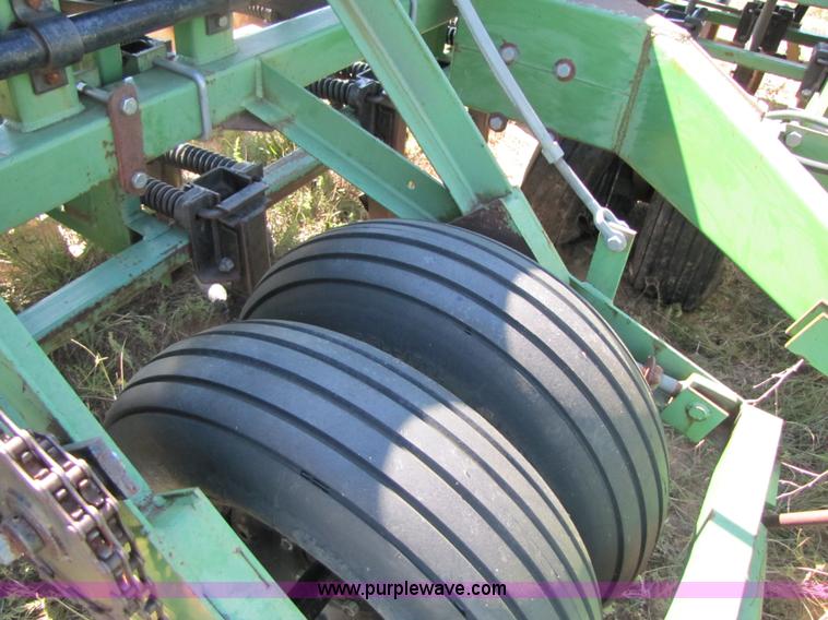 image for item 3424 Great Plains folding hoe drill