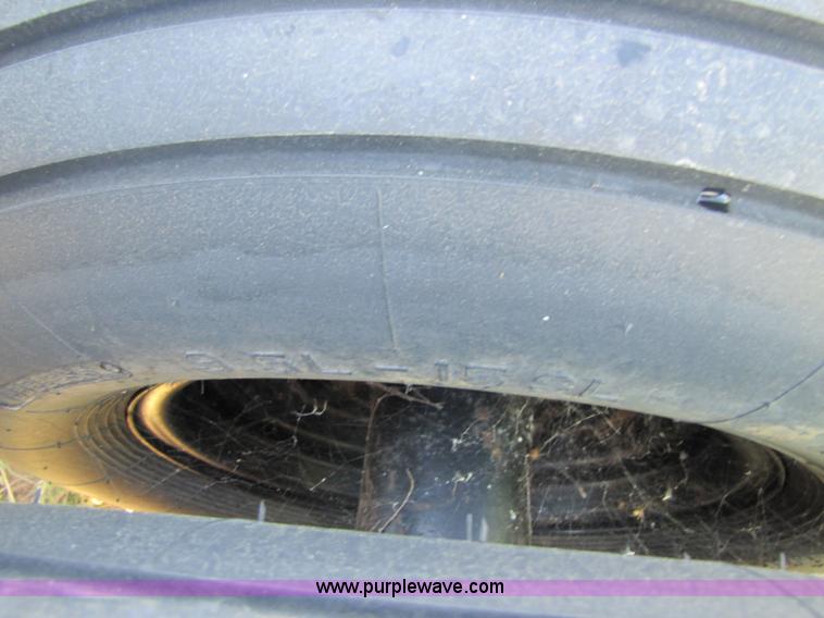 image for item 3424 Great Plains folding hoe drill