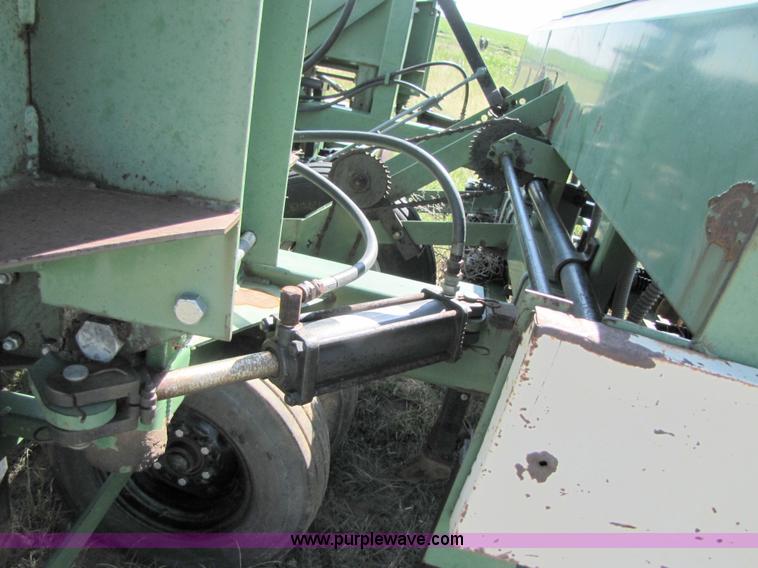 image for item 3424 Great Plains folding hoe drill