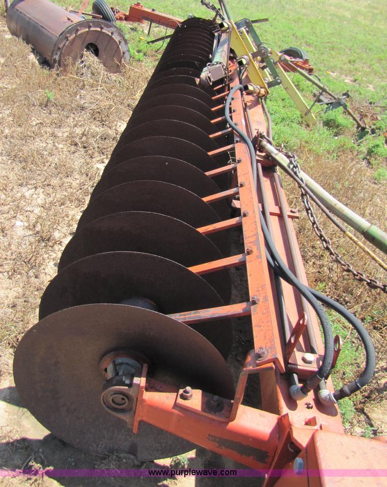 image for item 3429 Krause 24 disc one way plow