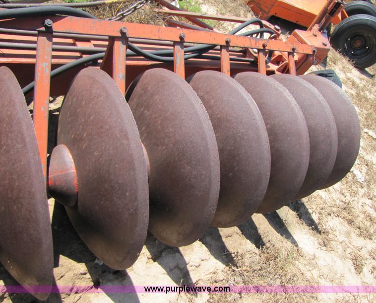 image for item 3429 Krause 24 disc one way plow