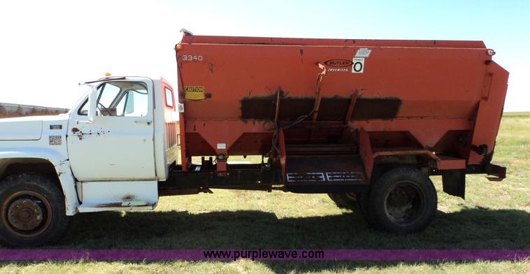 image for item 3437 1978 Chevrolet truck