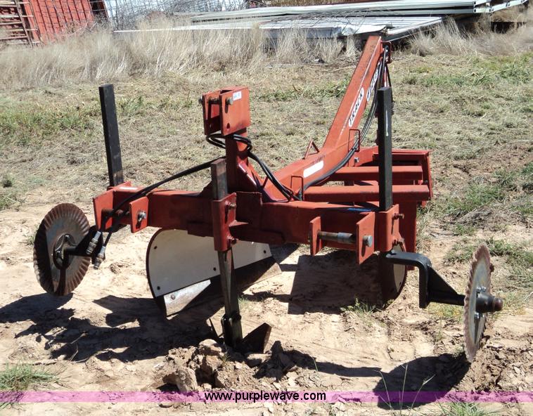 image for item 3438 Leal Brothers pivot track closer