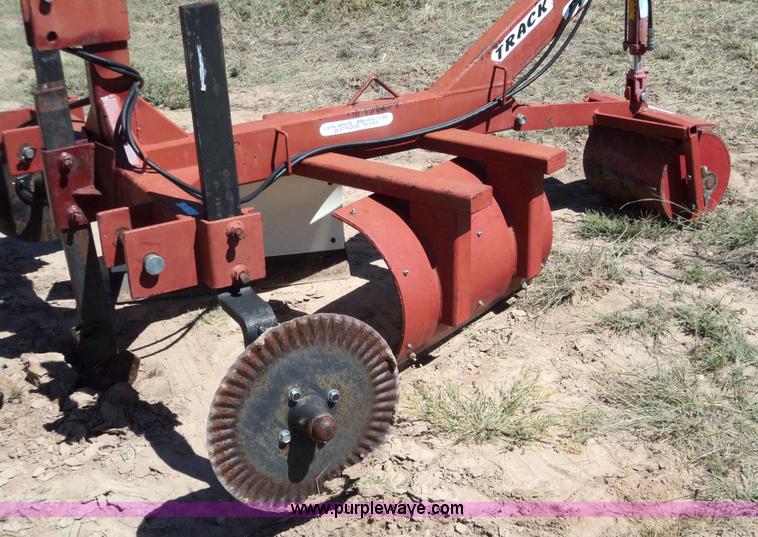 image for item 3438 Leal Brothers pivot track closer