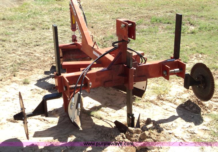 image for item 3438 Leal Brothers pivot track closer