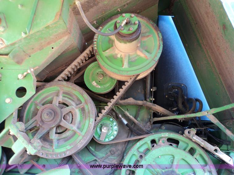 image for item 9100 John Deere 9610 combine